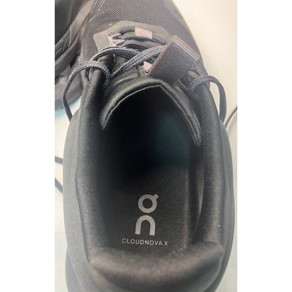 ON Cloudnova X Men’s Training Shoes Black Eclipse Sz 11 main image 8